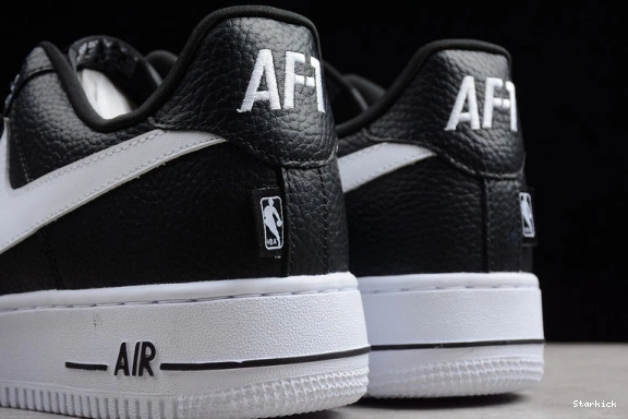 823511-007 PACK 823511-007 1 BLACK FORCE NBA WHITE AIR LV8 NIKE '07 0125